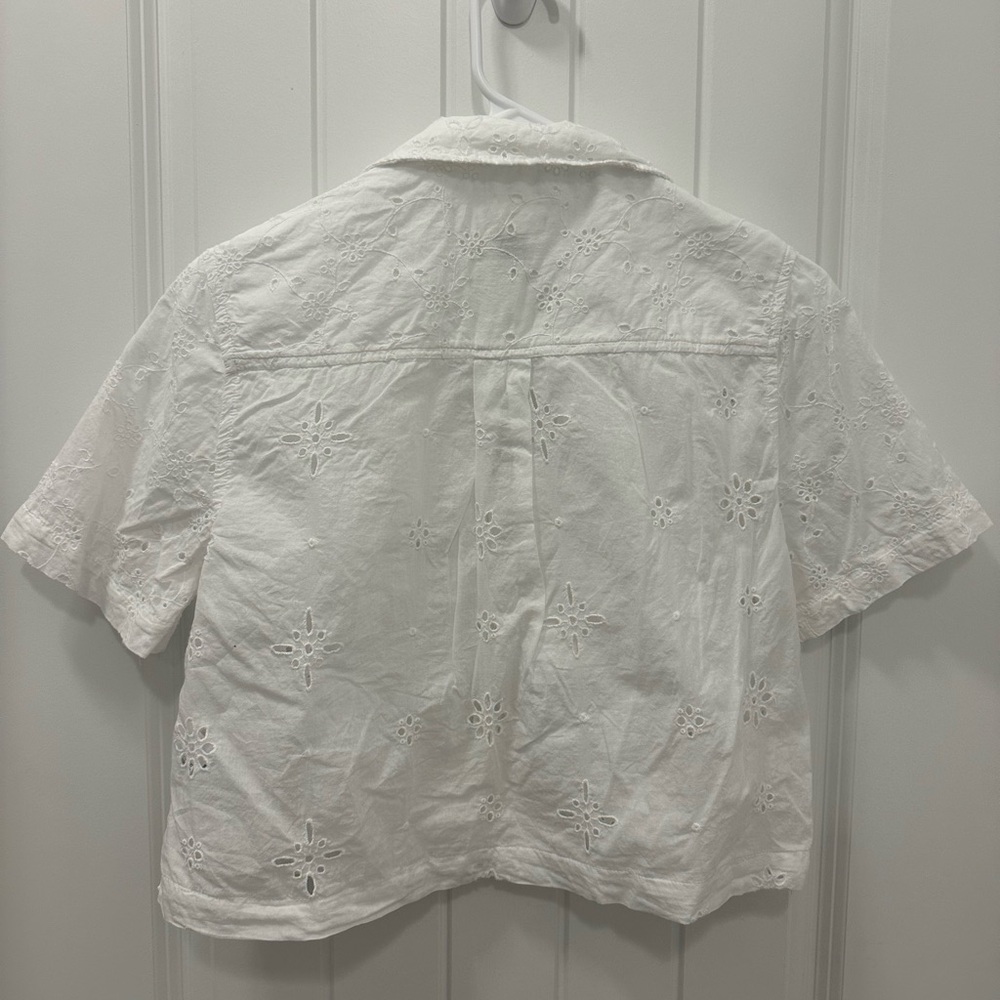 American Eagle White Eyelet Button-Up Blouse - image 3